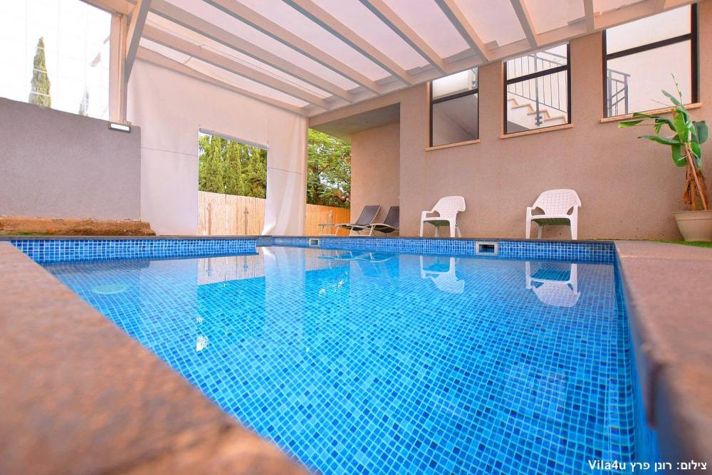 52276 המקום של רפאל, המקום של רפאל, וילה  במגדל וילות - Vila 4 U