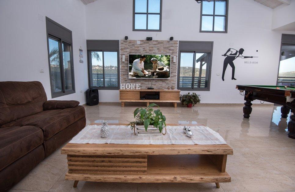 52472 פנים הוילה והחדרים, אחוזת אגם בוטיק, וילה  בשומרה וילות - Vila 4 U