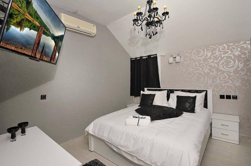 54619 גלריה כללית, וילה פרסטיז, וילה  בעין יעקב וילות - Vila 4 U