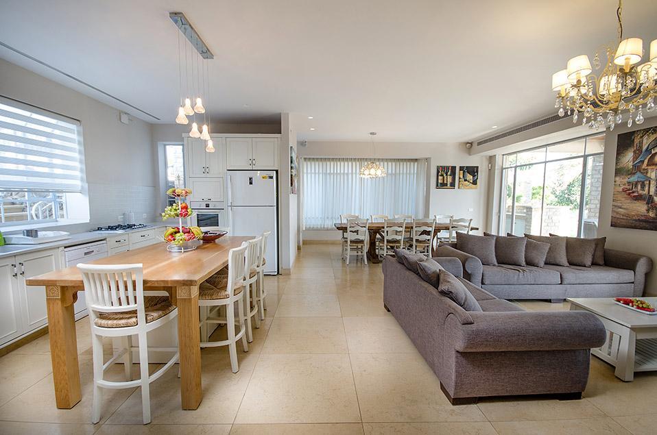 54967 אחוזת הכורמים - הוילה, אחוזת הכורמים, וילה  בחד נס וילות - Vila 4 U