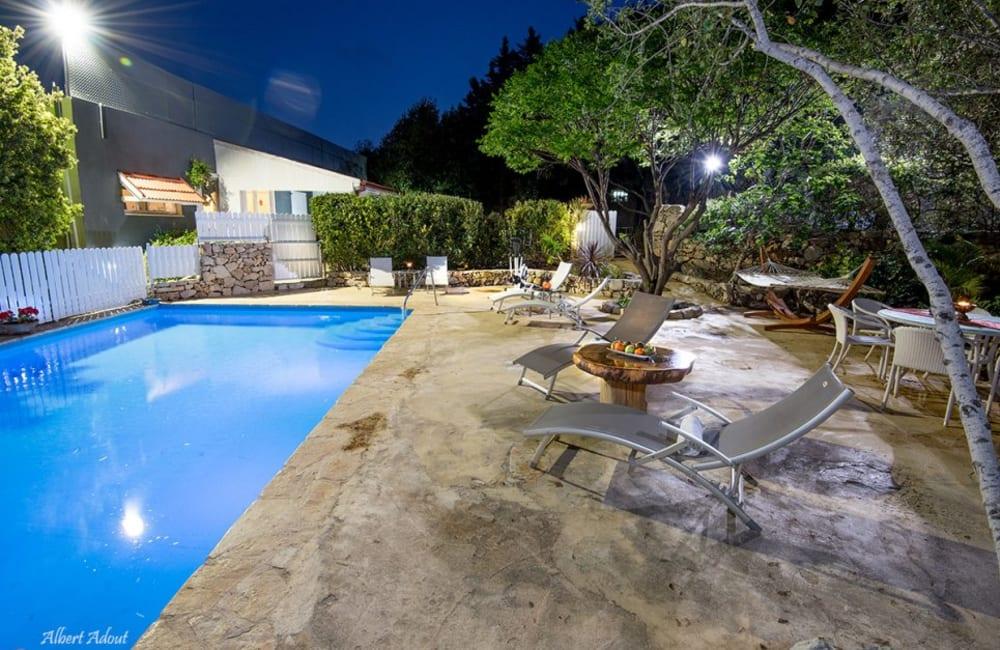 55938 גלרית כללית, וילה פינסטרה, וילה  במנות וילות - Vila 4 U