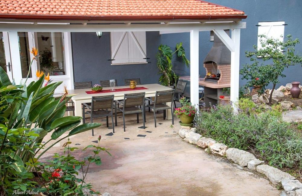 55957 גלרית כללית, וילה פינסטרה, וילה  במנות וילות - Vila 4 U