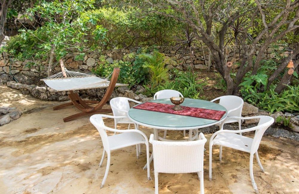 55958 גלרית כללית, וילה פינסטרה, וילה  במנות וילות - Vila 4 U