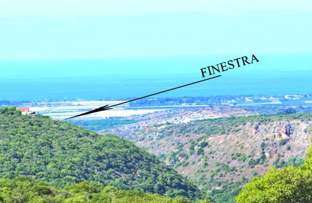 55963 גלרית כללית, וילה פינסטרה, וילה  במנות וילות - Vila 4 U