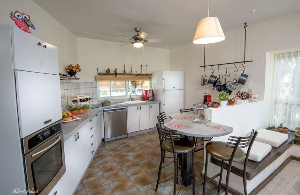 55981 הוילה, וילה פינסטרה, וילה  במנות וילות - Vila 4 U