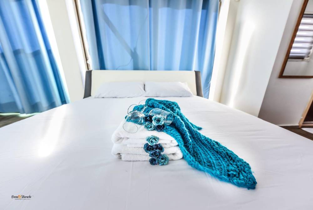 56347 גלריה כללית של הסוויטות, אחוזת נופים-מתחם סוויטות, וילה  בטבריה וילות - Vila 4 U