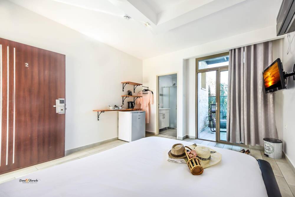 56387 גלריה כללית של הסוויטות, אחוזת נופים-מתחם סוויטות, וילה  בטבריה וילות - Vila 4 U