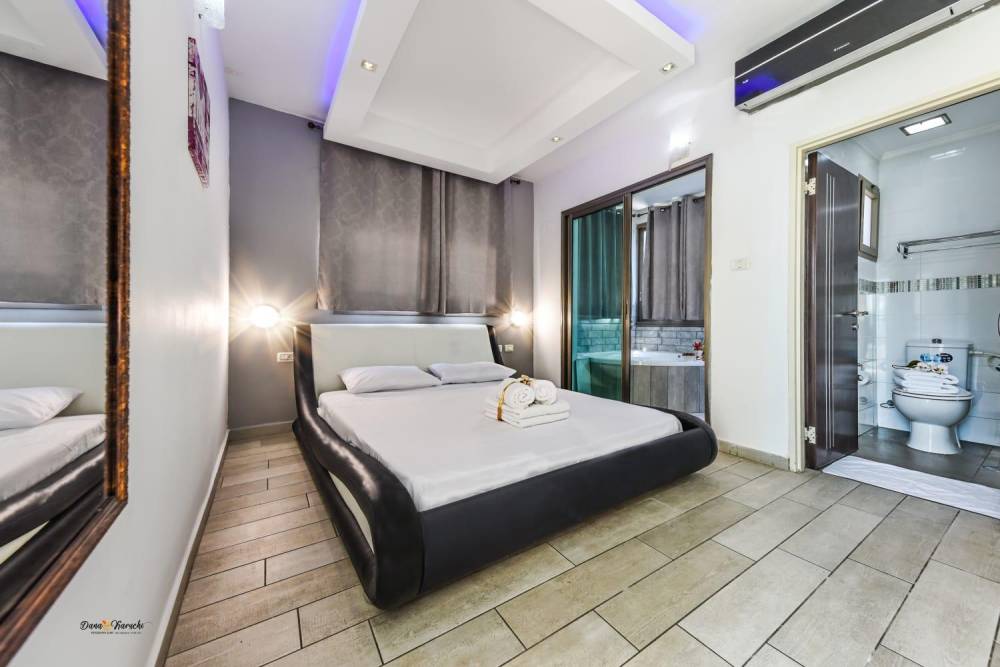 56400 גלריה כללית של הסוויטות, אחוזת נופים-מתחם סוויטות, וילה  בטבריה וילות - Vila 4 U