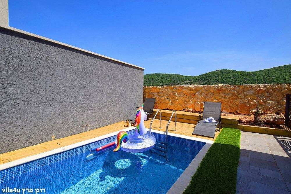 57476 חצר נוף ומשחקים, וילה סול דה גלילאה, וילה  בפקיעין החדשה וילות - Vila 4 U