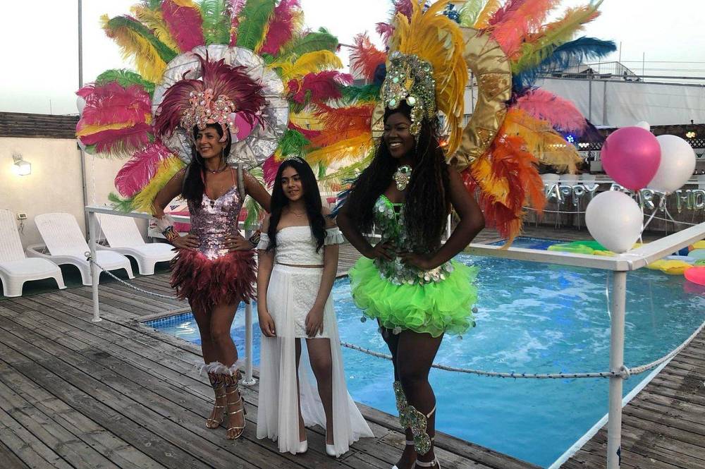 58690 הבועה - מתחם מסיבות ואירועים, הבועה 17 איוונט - אירועי בר ובת מצווה, וילה  בראשון לציון וילות - Vila 4 U