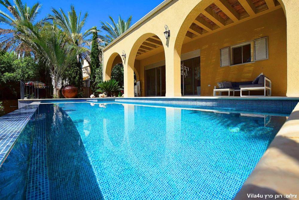 59924 מתחם חיצוני, וילה סיזר פאלאס, וילה  בקיסריה וילות - Vila 4 U