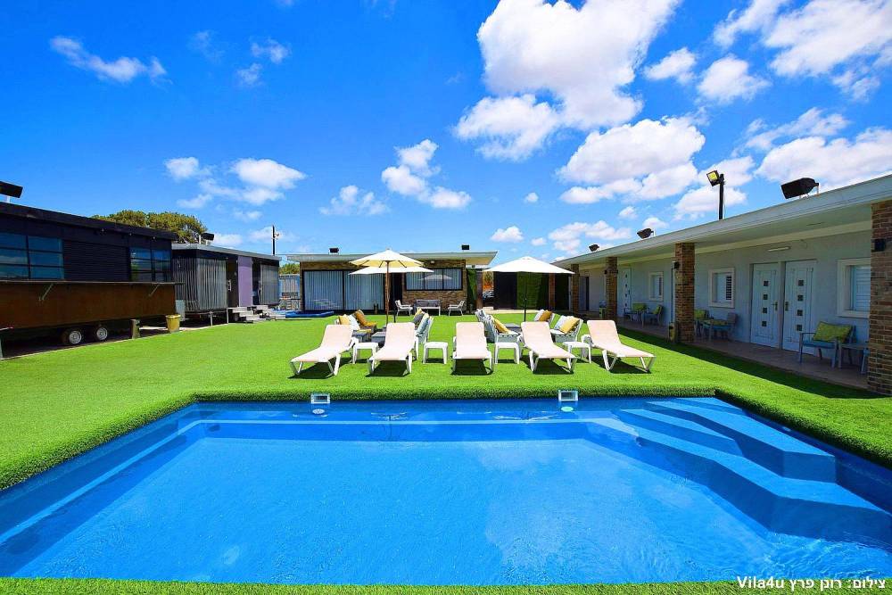 60019 מתחם חיצוני ובריכה, בית האצילים איוונטס, וילה  בנתניה וילות - Vila 4 U