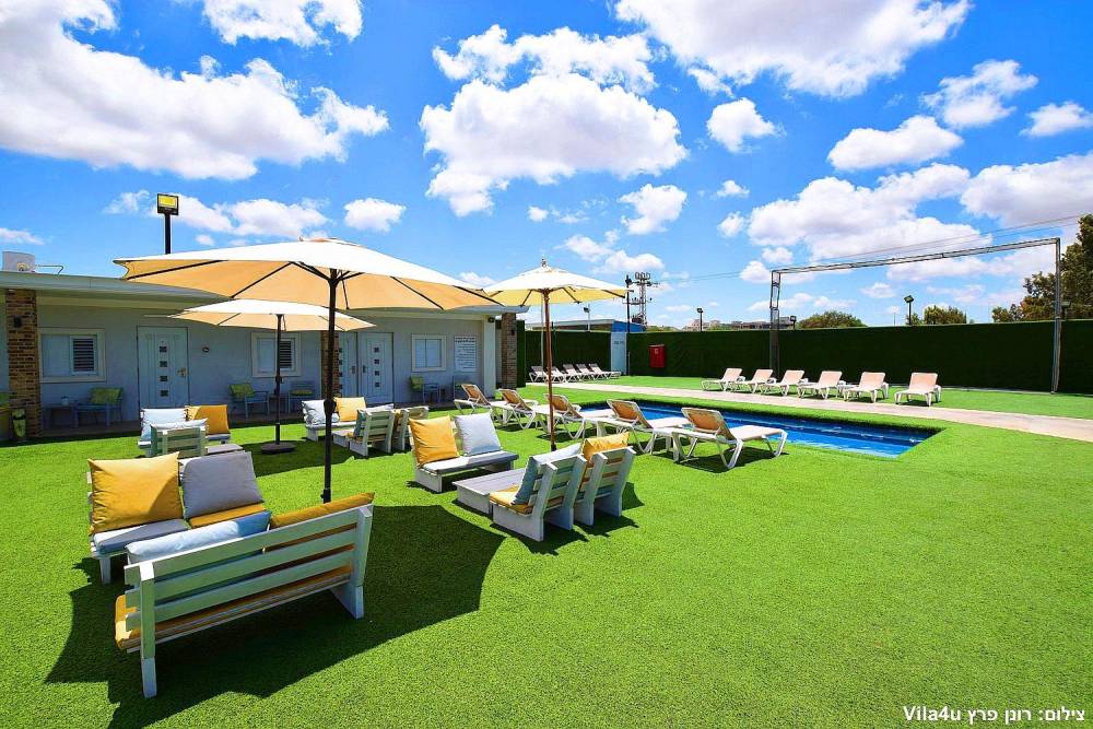 60020 מתחם חיצוני ובריכה, בית האצילים איוונטס, וילה  בנתניה וילות - Vila 4 U