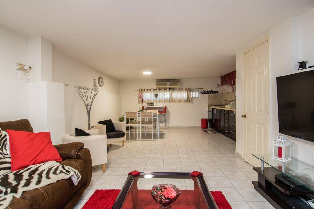 60323 גלריה כללית, וילה רויאל פול Royal pool, וילה  בחדרה וילות - Vila 4 U