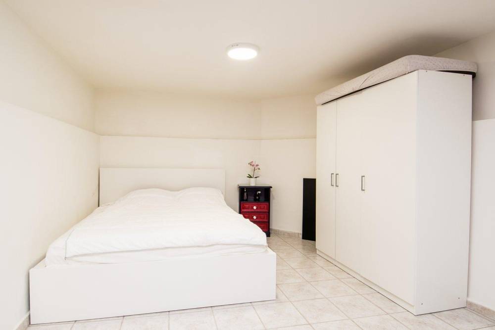 60336 גלריה כללית, וילה רויאל פול Royal pool, וילה  בחדרה וילות - Vila 4 U