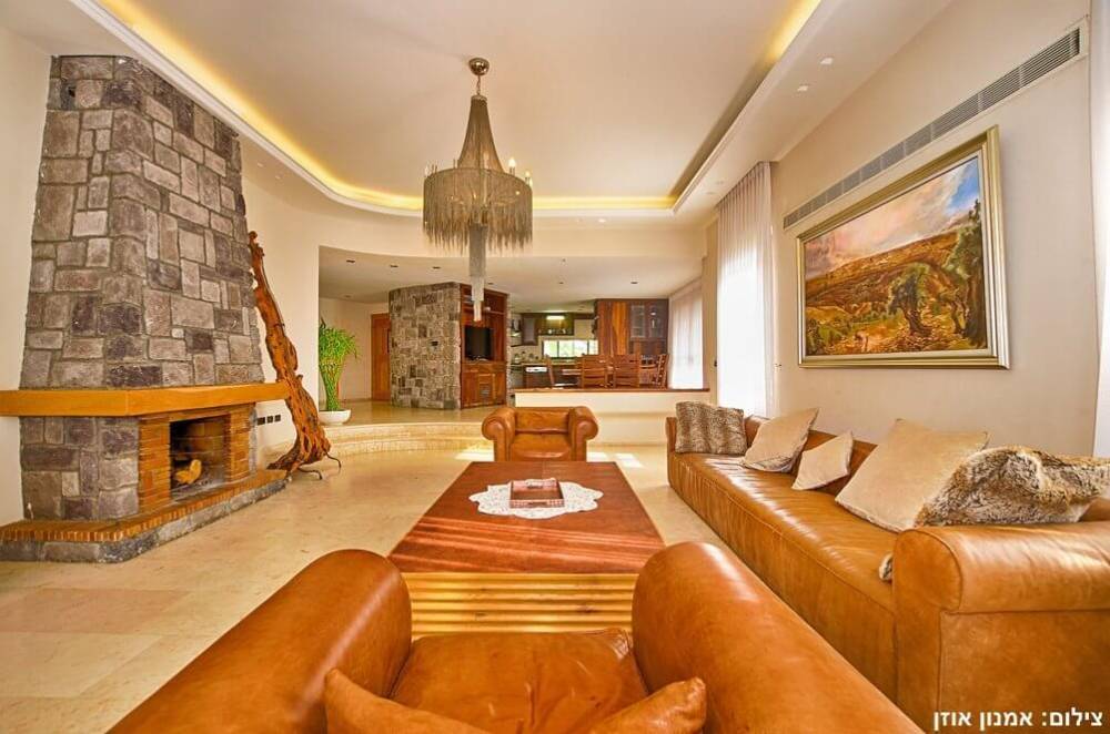 60724 אחוזת אלגרה, אחוזת אלגרה, וילה  בחדרה וילות - Vila 4 U