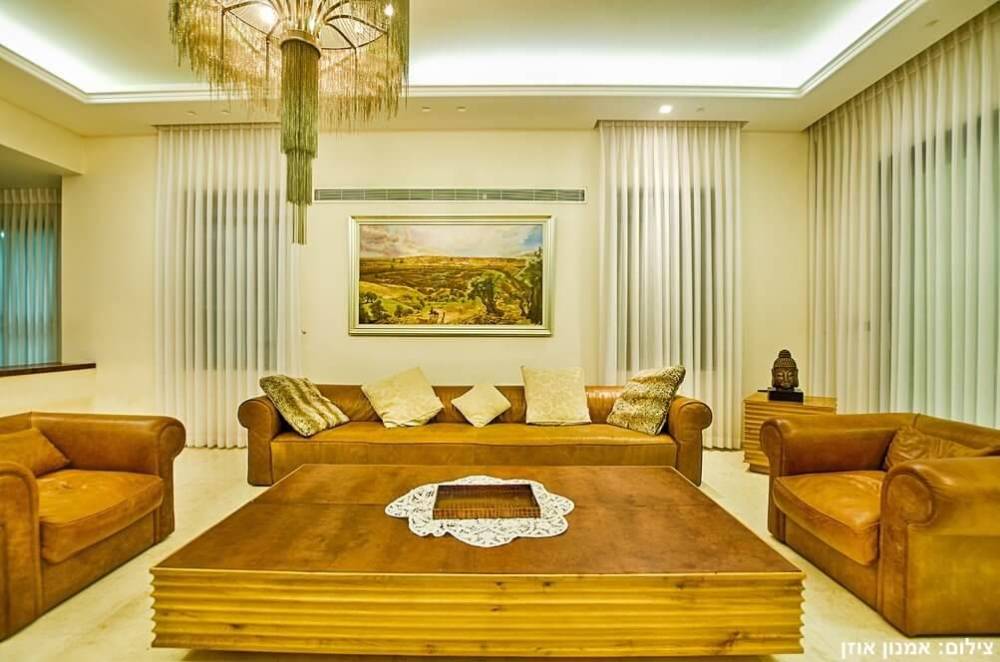 60738 אחוזת אלגרה, אחוזת אלגרה, וילה  בחדרה וילות - Vila 4 U