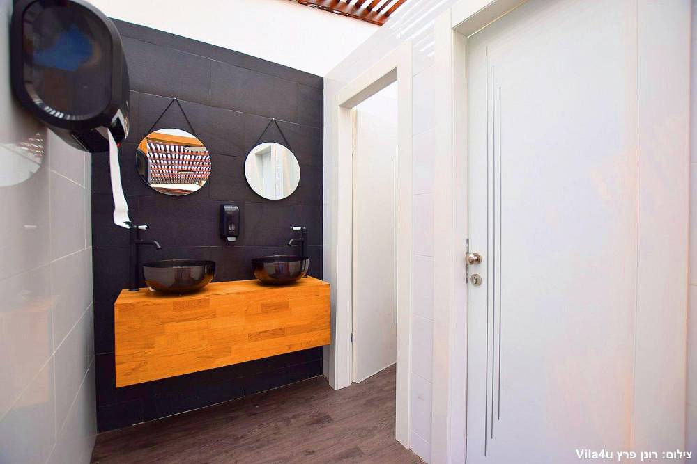 60771 כללי, לופט אמסטרדם, וילה  בנתניה וילות - Vila 4 U