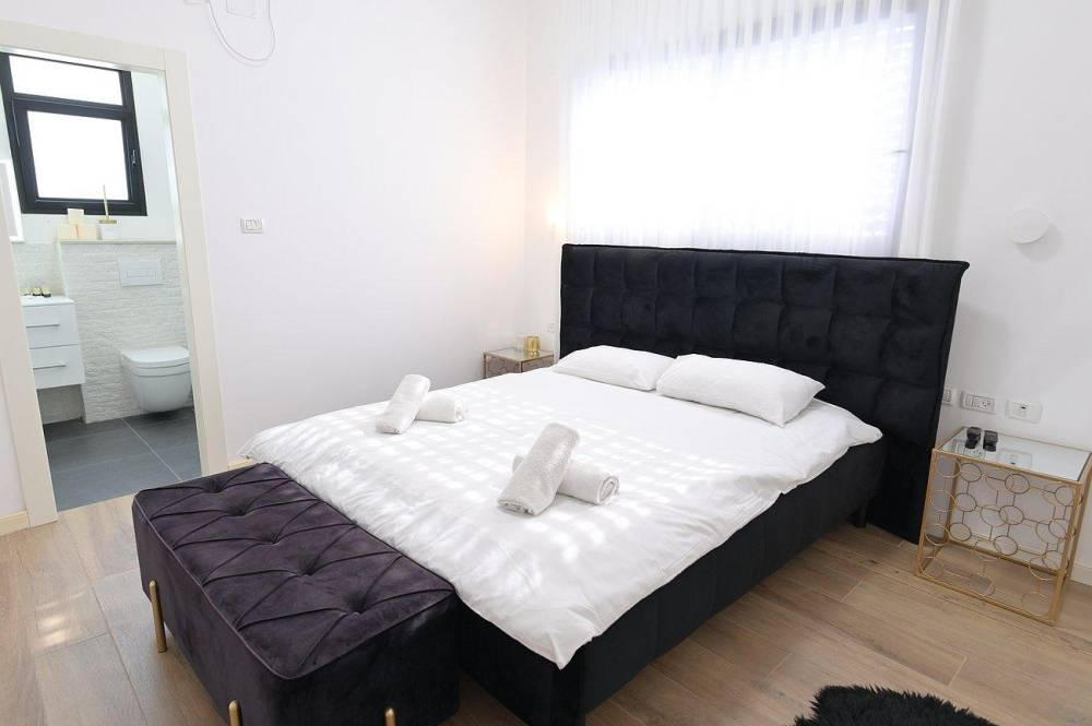 62237 כללי, אחוזת תהל-פוריה עילית, וילה  בפוריה כפר עבודה וילות - Vila 4 U