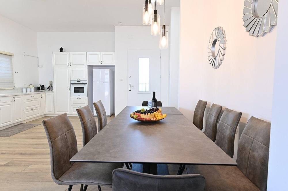 62260 פנים הוילה והחדרים, אחוזת תהל-פוריה עילית, וילה  בפוריה כפר עבודה וילות - Vila 4 U