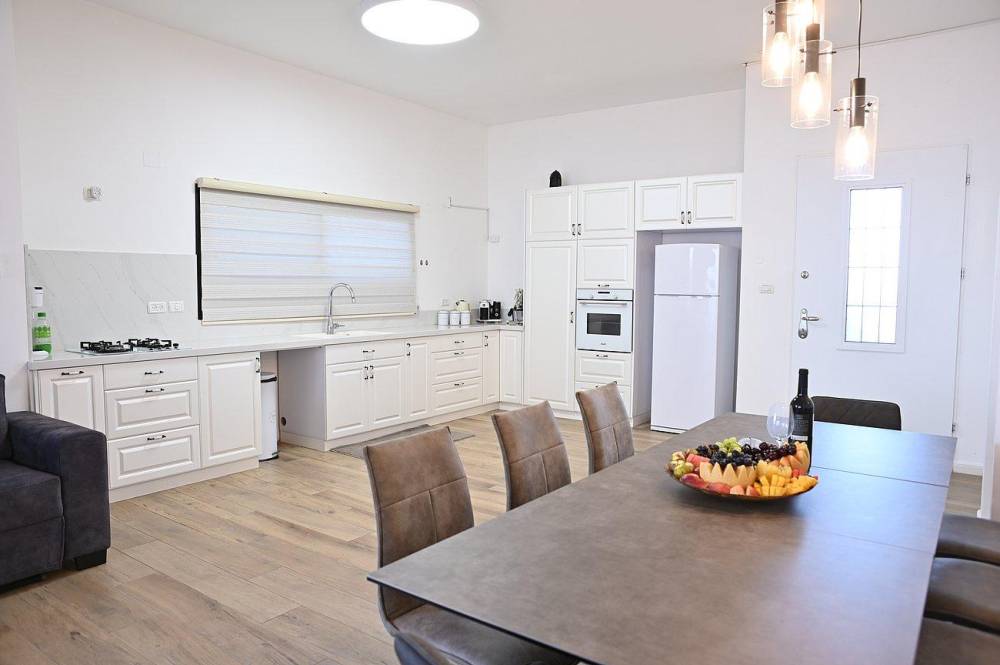 62270 פנים הוילה והחדרים, אחוזת תהל-פוריה עילית, וילה  בפוריה כפר עבודה וילות - Vila 4 U