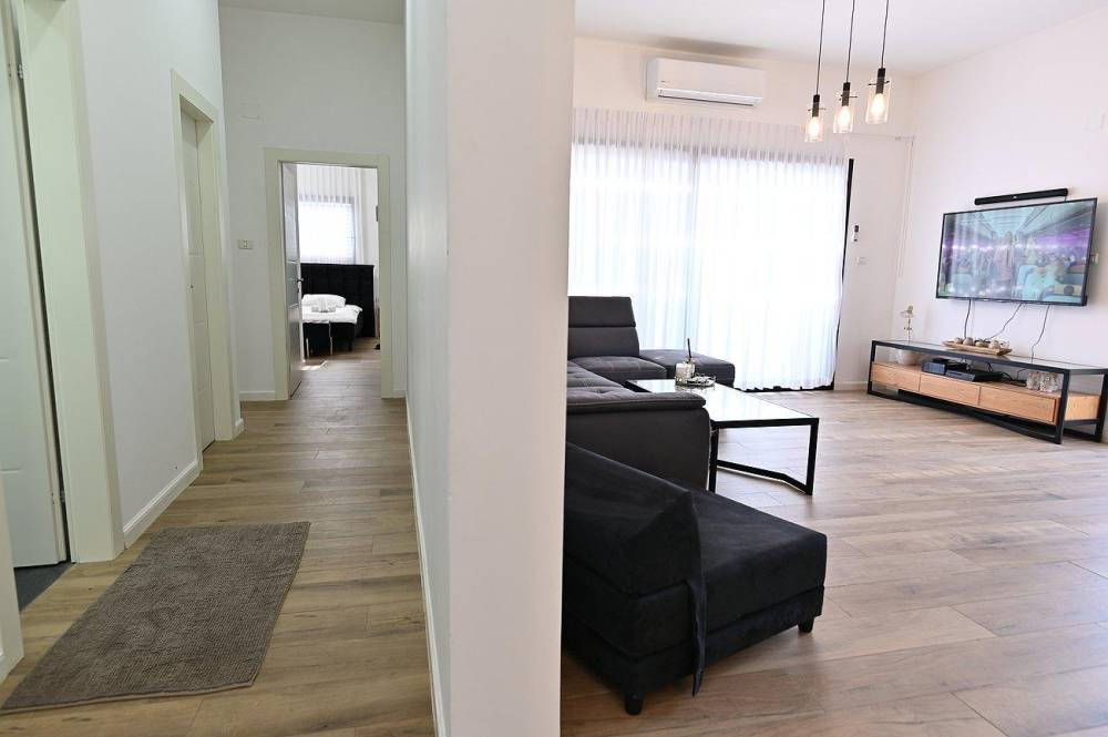 62281 פנים הוילה והחדרים, אחוזת תהל-פוריה עילית, וילה  בפוריה כפר עבודה וילות - Vila 4 U