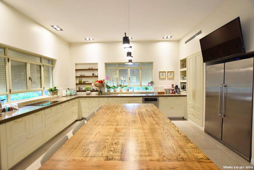 64029 פנים הוילה והחדרים, הבית בלימן, וילה  בלימן וילות - Vila 4 U