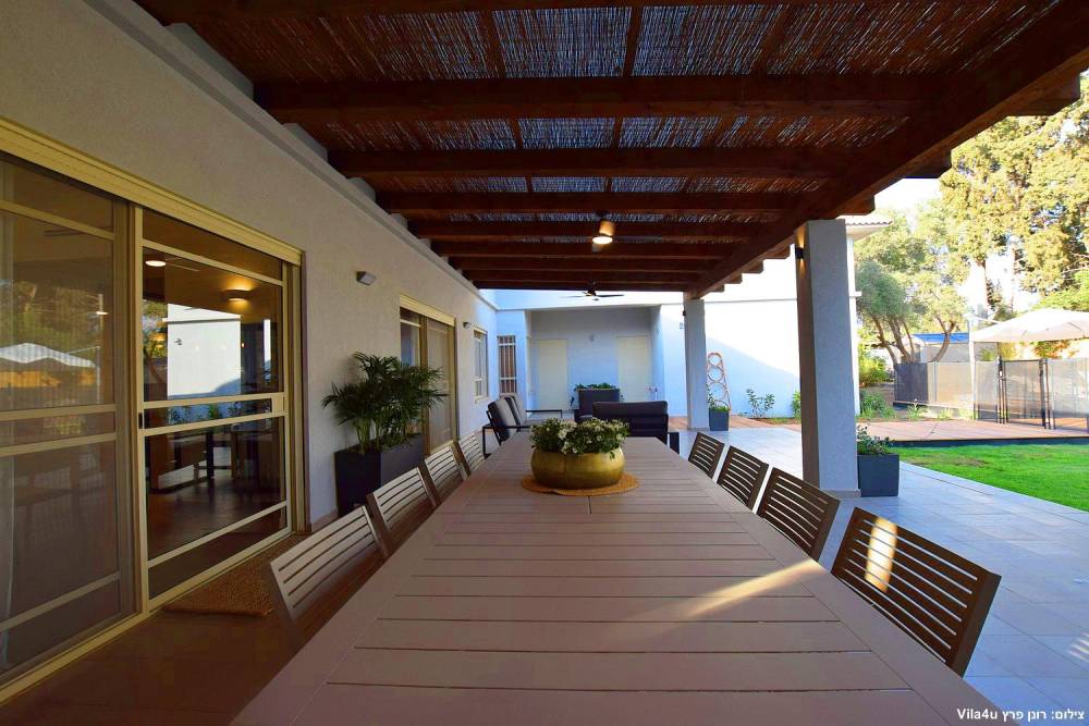 64032 המתחם החיצוני, הבית בלימן, וילה  בלימן וילות - Vila 4 U