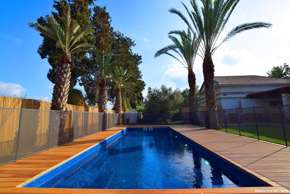 64045 המתחם החיצוני, הבית בלימן, וילה  בלימן וילות - Vila 4 U