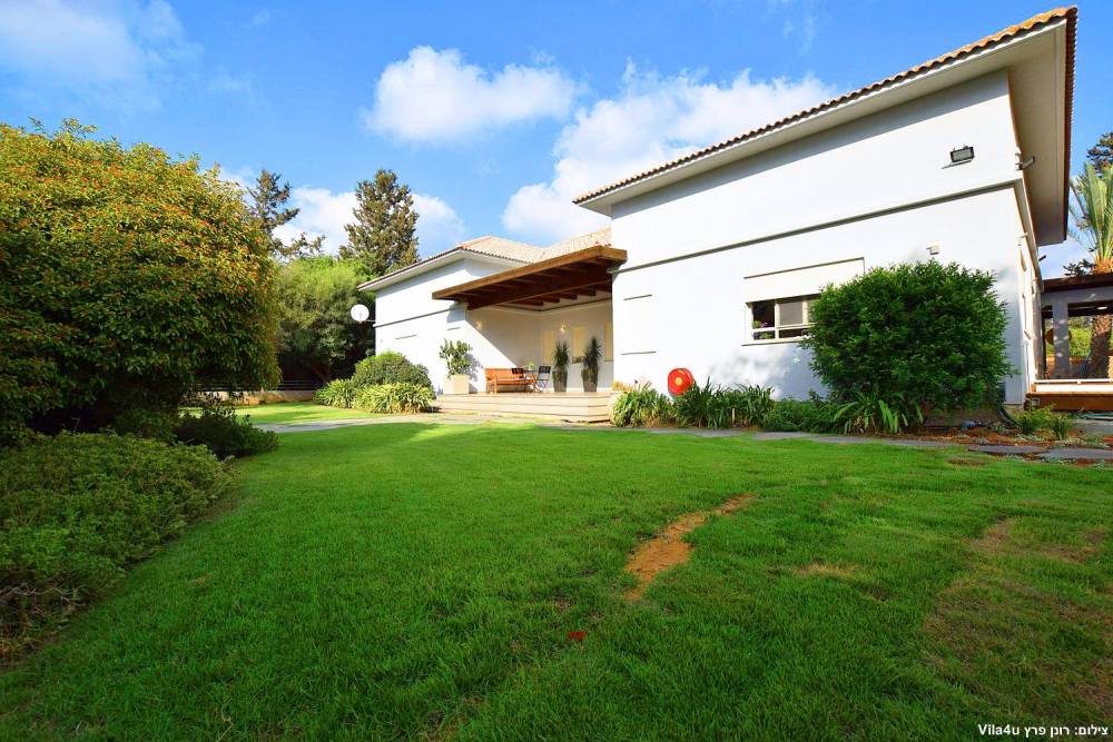64054 המתחם החיצוני, הבית בלימן, וילה  בלימן וילות - Vila 4 U