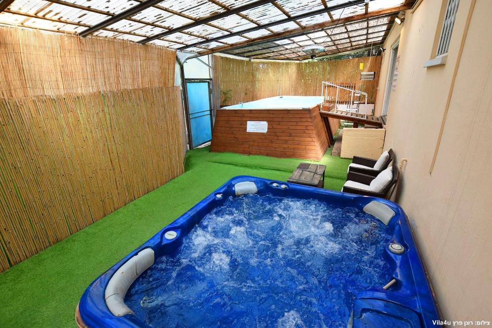 64558 מתחם חיצוני, וילה אמור, וילה  בעולש וילות - Vila 4 U