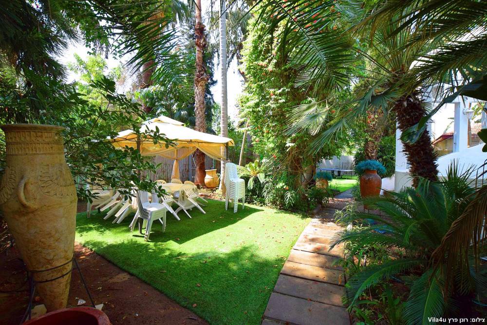 64563 מתחם חיצוני, וילה אמור, וילה  בעולש וילות - Vila 4 U