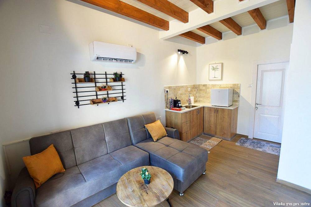 65209 אחוזת ראש ההר, אחוזת ראש ההר, וילה  בירכא וילות - Vila 4 U