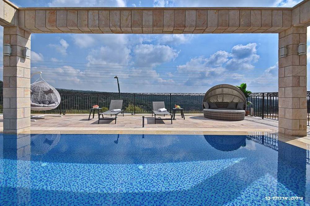 66311 האחוזה הירושלמית בגליל, האחוזה הירושלמית בגליל, וילה  במנות וילות - Vila 4 U