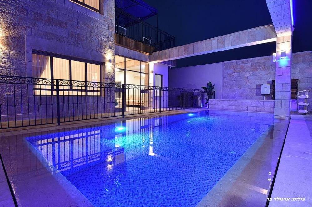 66316 האחוזה הירושלמית בגליל, האחוזה הירושלמית בגליל, וילה  במנות וילות - Vila 4 U