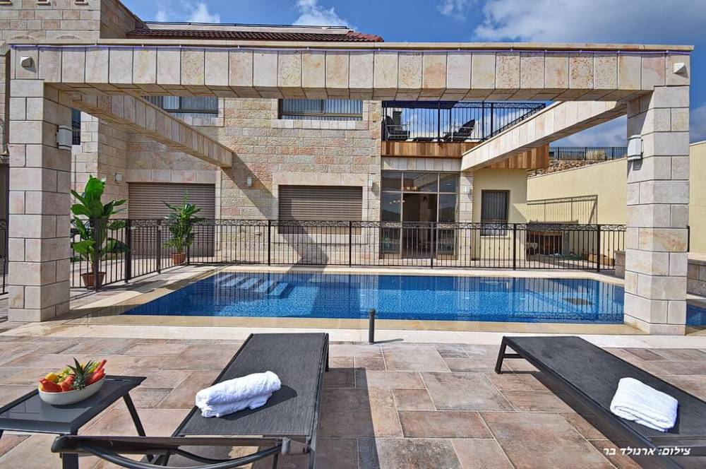 66337 האחוזה הירושלמית בגליל, האחוזה הירושלמית בגליל, וילה  במנות וילות - Vila 4 U