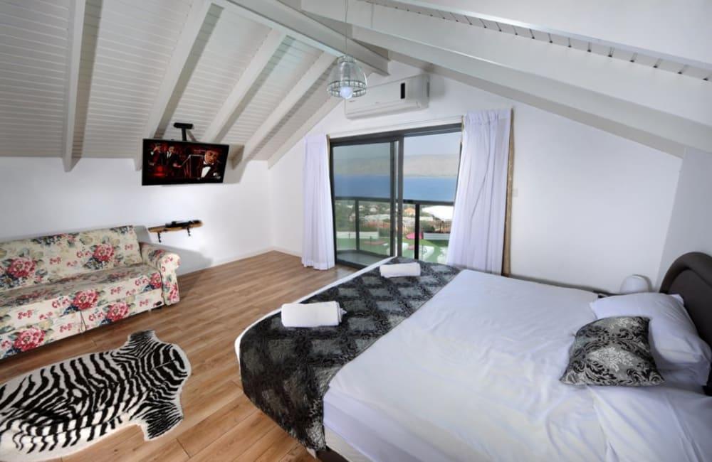 67053 כללית, רומי האוס, וילה  במושבה כנרת וילות - Vila 4 U