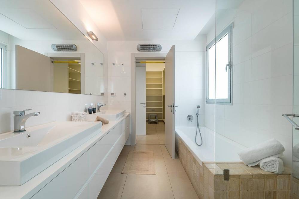 68080 וילה תהילה, וילה תהילה על הים-סטיי פירסט קלאס, וילה  בנתניה וילות - Vila 4 U