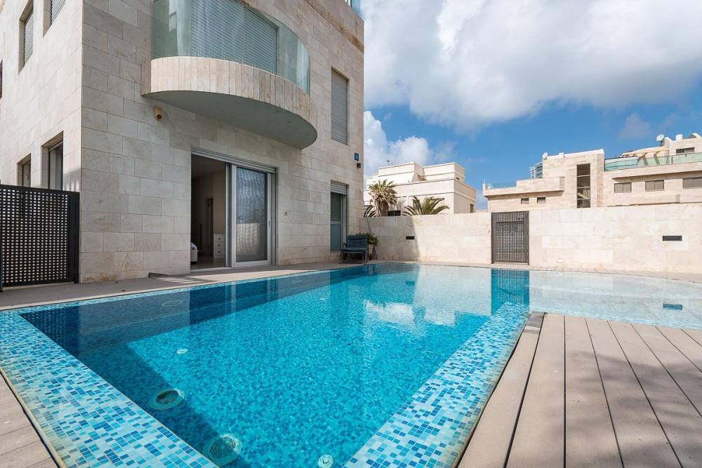 68081 וילה תהילה, וילה תהילה על הים-סטיי פירסט קלאס, וילה  בנתניה וילות - Vila 4 U