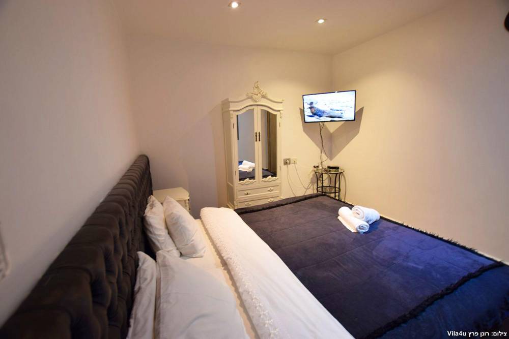 69523 מתחם פנימי, חלומות יוסף, וילה  באליפלט וילות - Vila 4 U