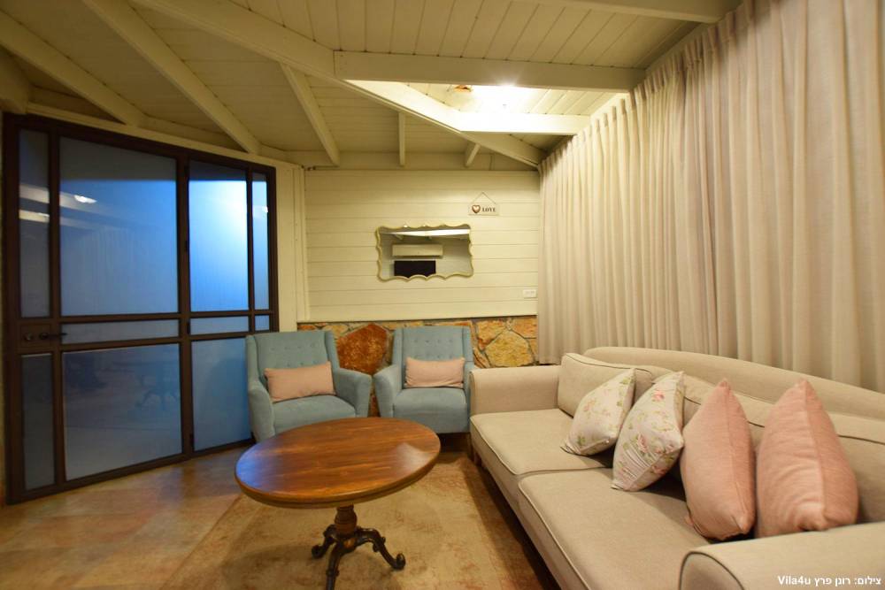 70692 סוויטת את ואני, וילה פלטינה, וילה  בפקיעין החדשה וילות - Vila 4 U