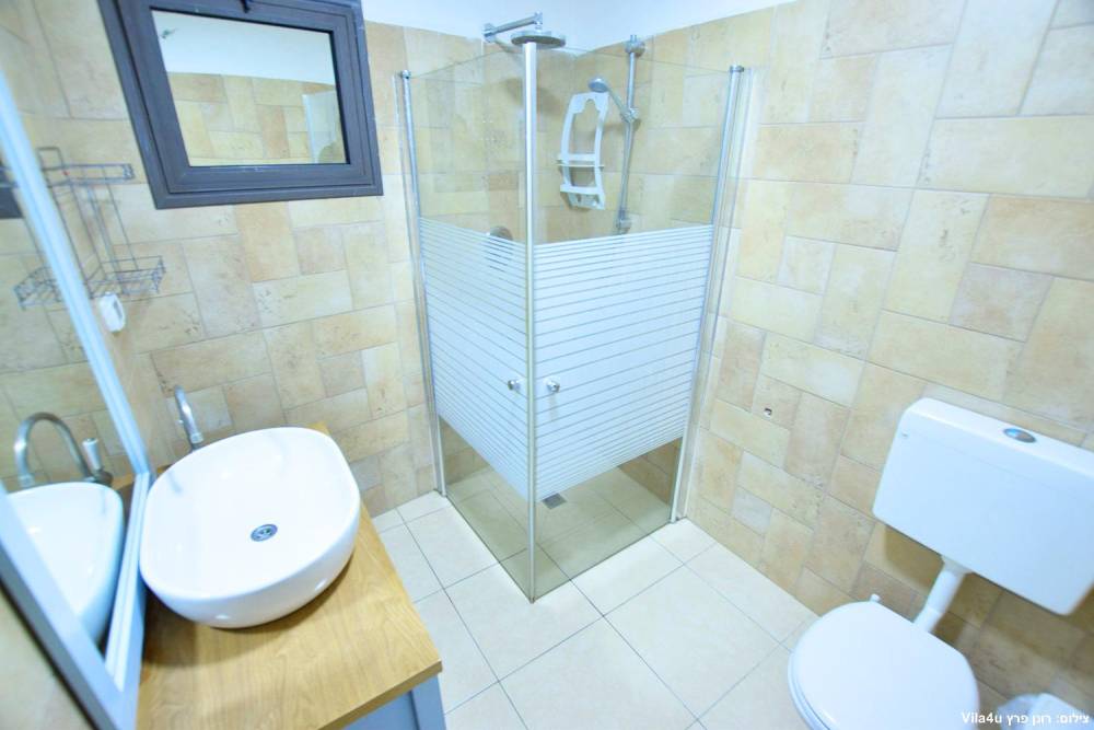 70693 סוויטת את ואני, וילה פלטינה, וילה  בפקיעין החדשה וילות - Vila 4 U