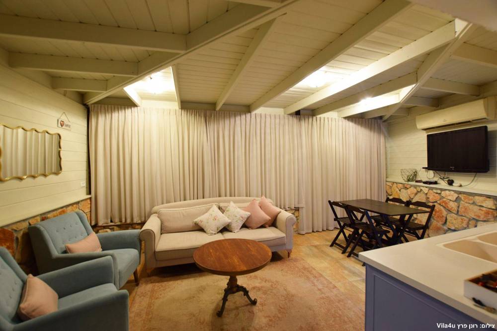 70694 סוויטת את ואני, וילה פלטינה, וילה  בפקיעין החדשה וילות - Vila 4 U