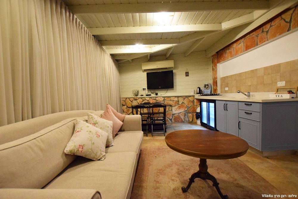 70699 סוויטת את ואני, וילה פלטינה, וילה  בפקיעין החדשה וילות - Vila 4 U