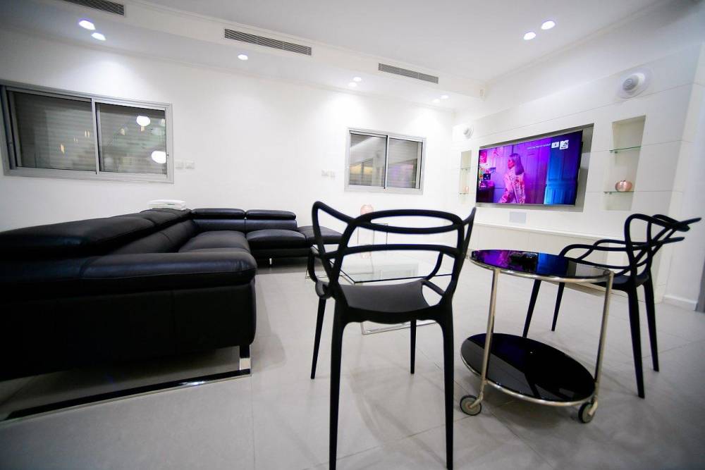 70814 מתחם פנימי, וילה מיורקה, וילה  באילת וילות - Vila 4 U