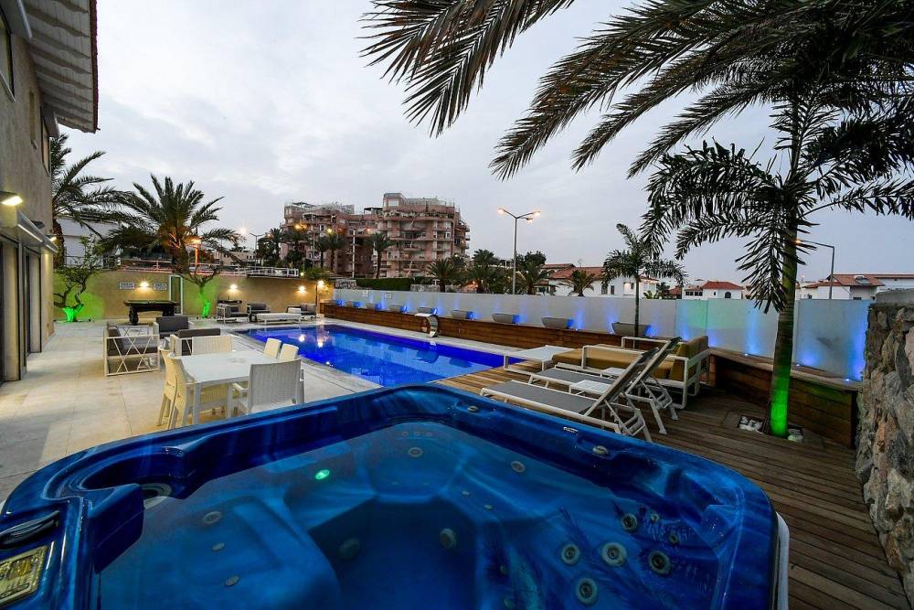 70831 מתחם חיצוני, וילה מיורקה, וילה  באילת וילות - Vila 4 U