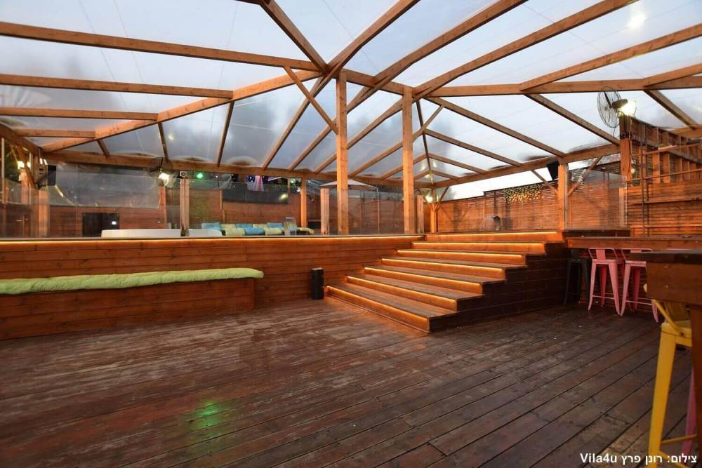 72054 המתחם בחורף, לופט סלפי, וילה  בראשון לציון וילות - Vila 4 U