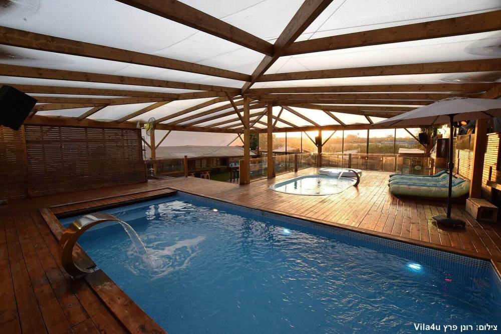 72062 המתחם בחורף, לופט סלפי, וילה  בראשון לציון וילות - Vila 4 U