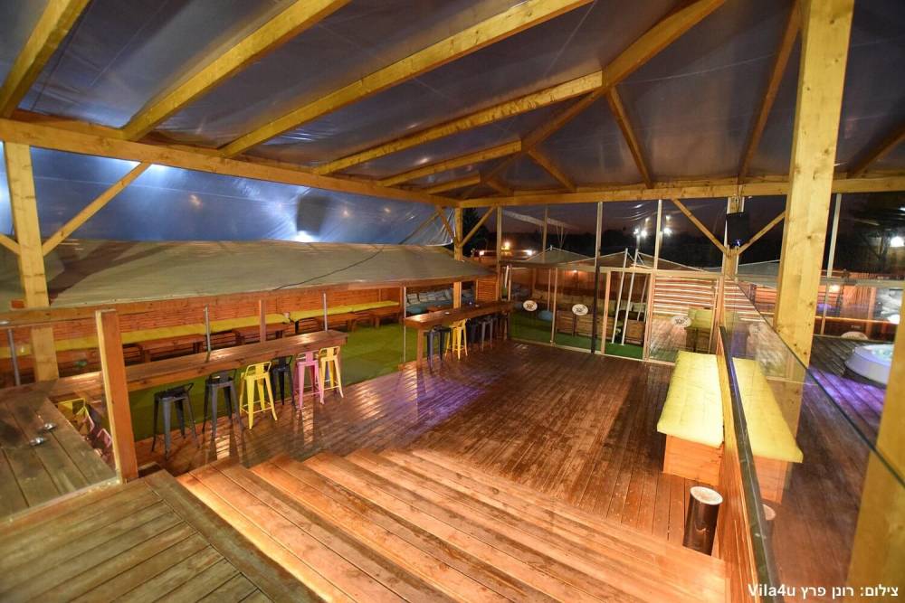 72067 המתחם בחורף, לופט סלפי, וילה  בראשון לציון וילות - Vila 4 U