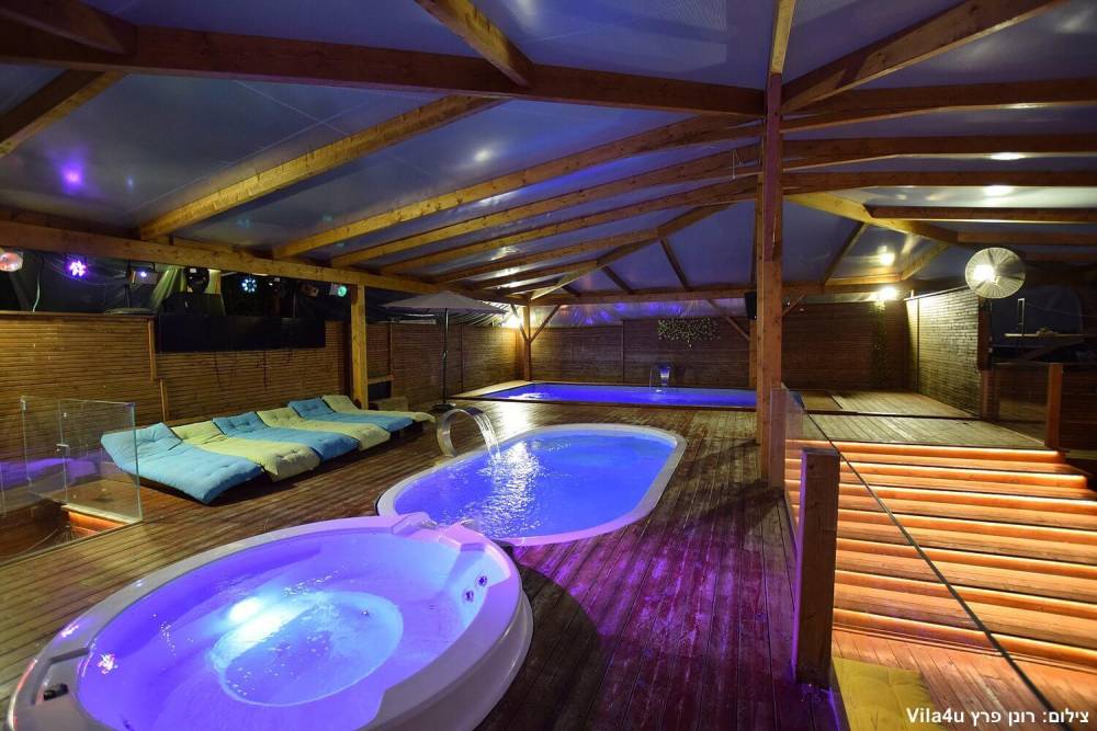 72072 המתחם בחורף, לופט סלפי, וילה  בראשון לציון וילות - Vila 4 U